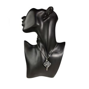 Wire Wrapped Polished Stone Pendant Necklace